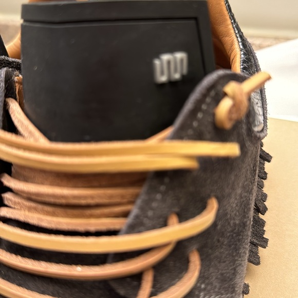 EsseUtEsse Charcoal Suede Fringe Sz 38 - Picture 8 of 9